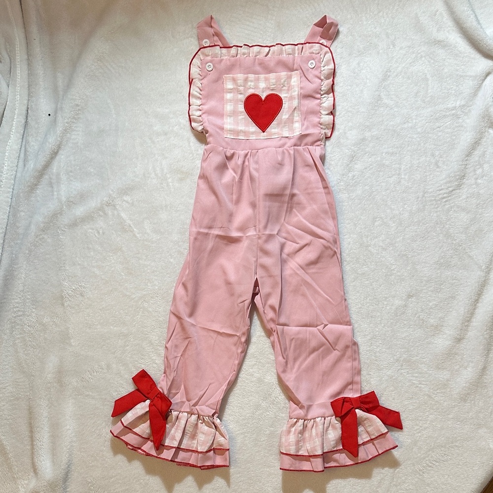 NWOT girls Pink jumpsuit with pink gingham ruffles & bows and heart embroidery3t